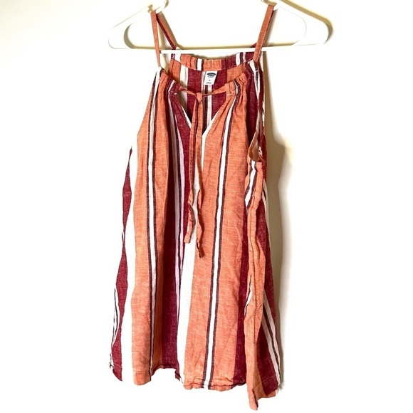 2/$15 Old Navy - Top - Picture 3 of 6